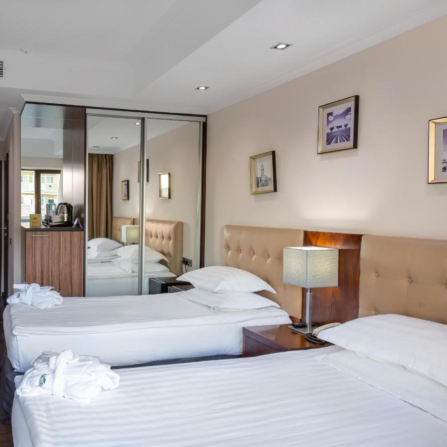 Park House Hotel Barmashino Ngoại thất bức ảnh